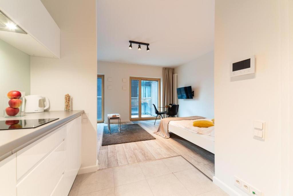 Warsaw Night Apartments Menica Residence Luaran gambar
